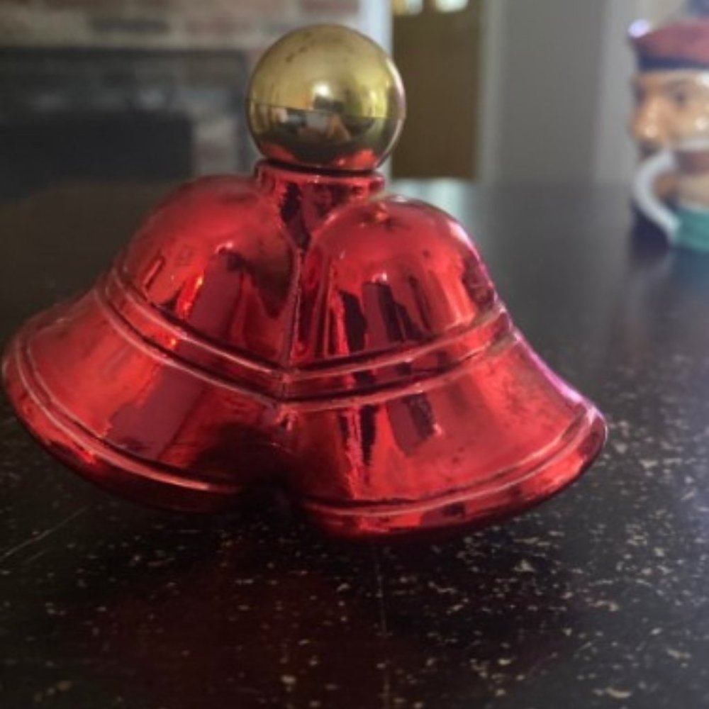 avon Perfume - Picture 1 of 2
